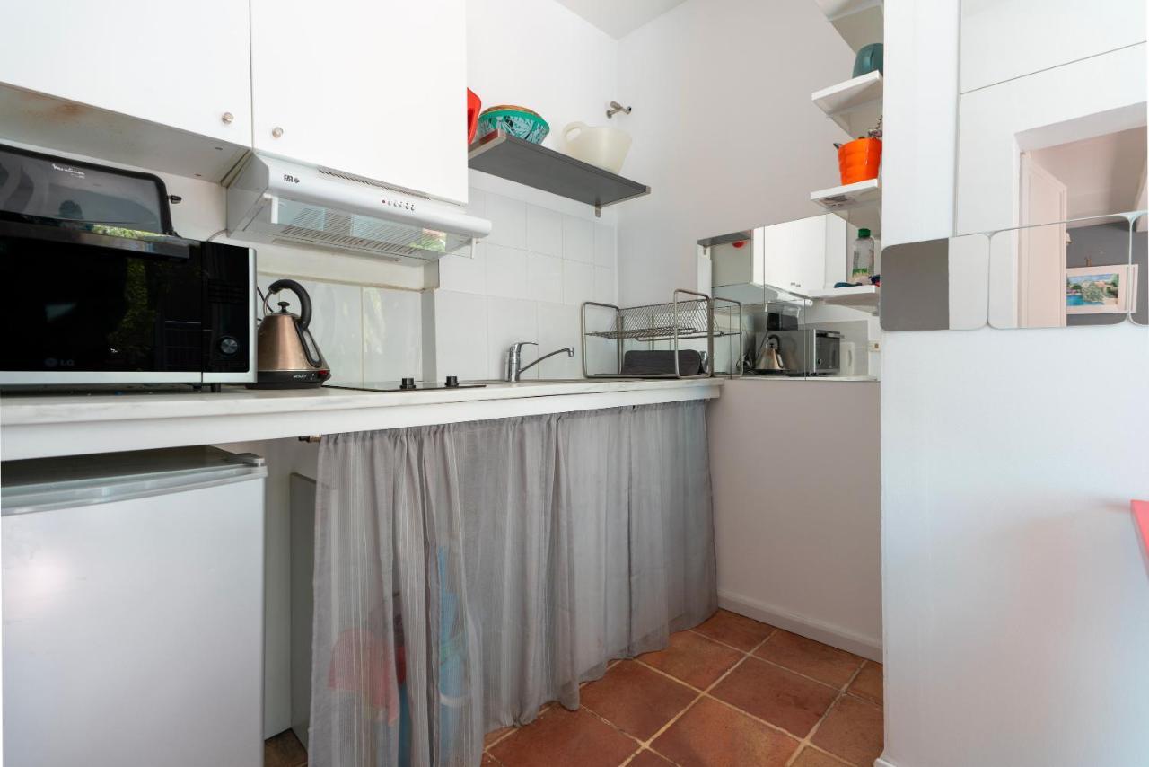 - Oasis Centre Charme