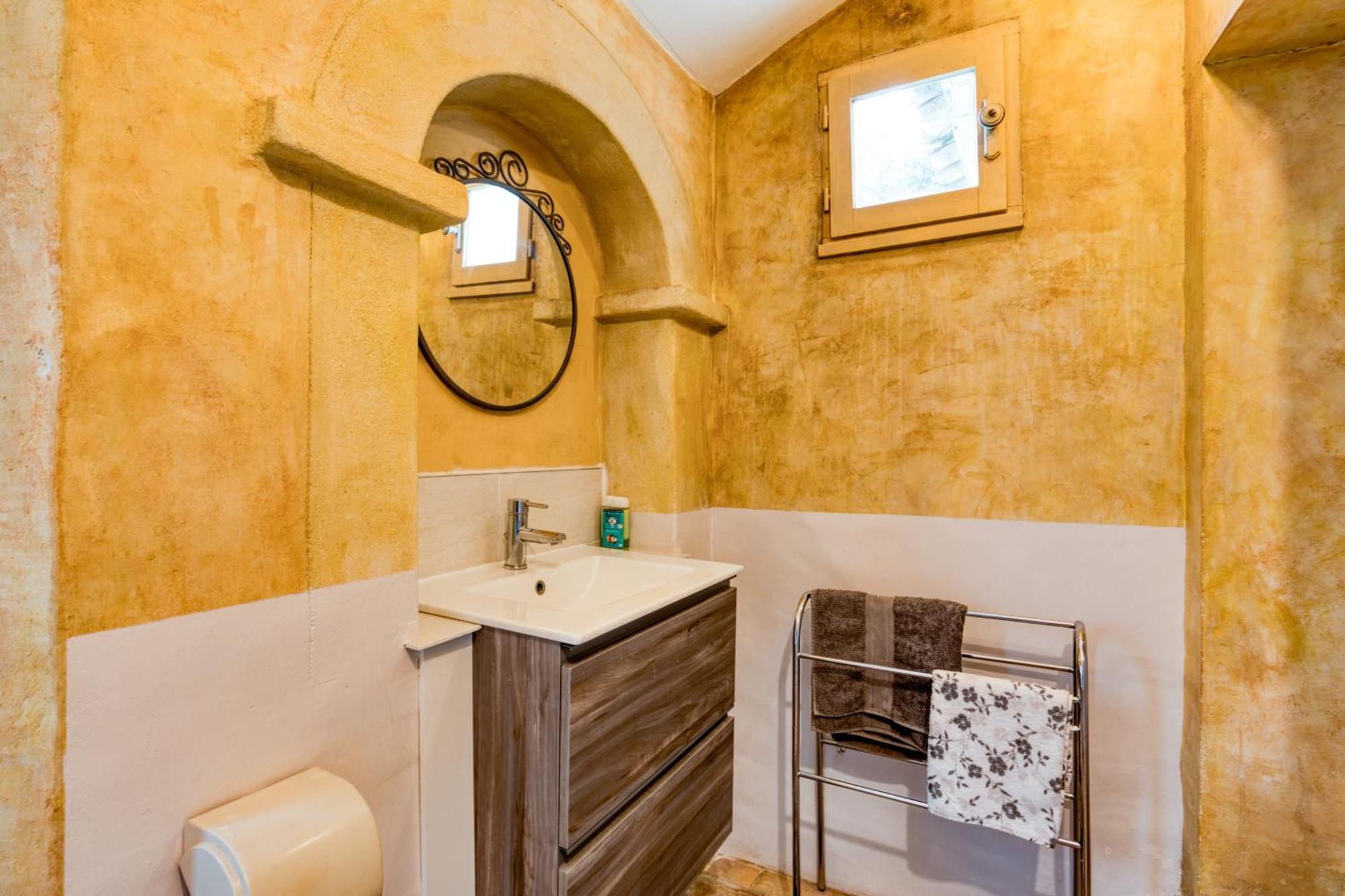 - Oasis Centre Charme Montpellier